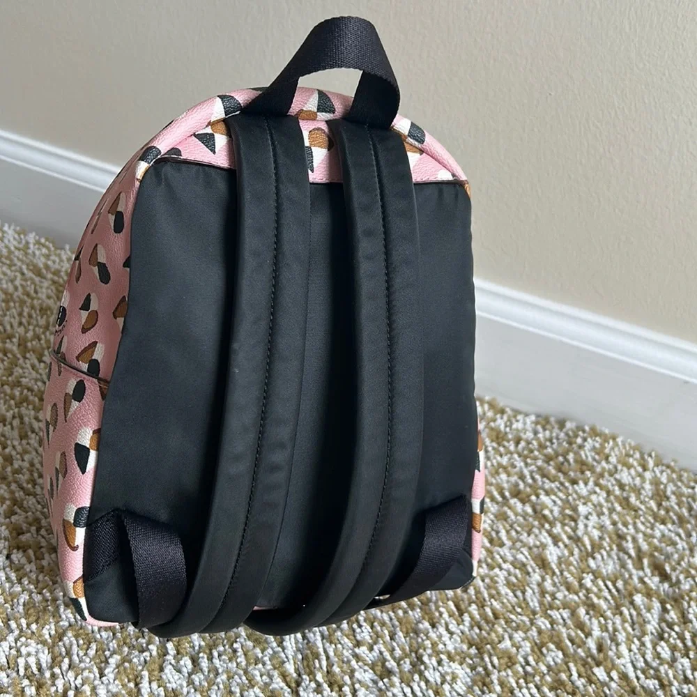 Coach - Picture 3 of 13